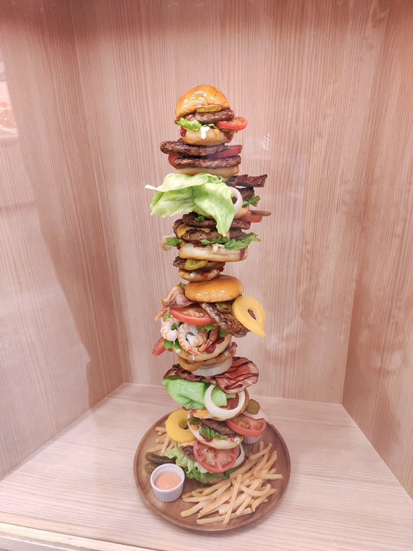 Echidna Photographie – Burger géant à la japonaise, Kyoto