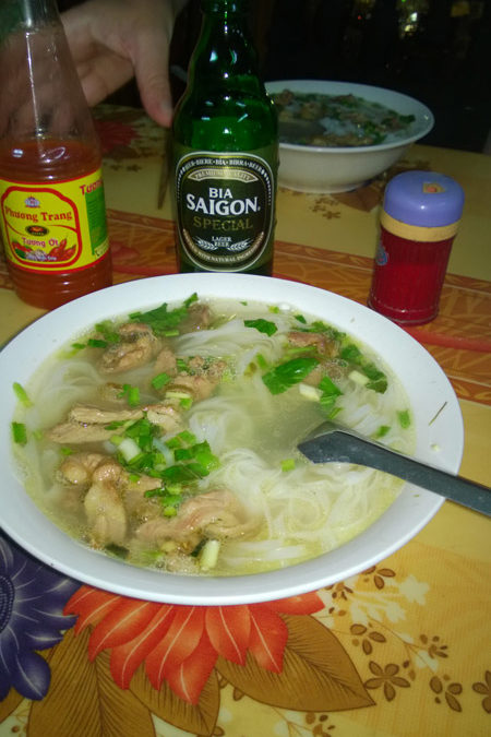 Soupe phô à Ninh Binh, Vietnam
