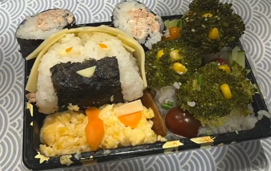 Bento barbu à costard cravate – Asian Kitchen Festival 2022