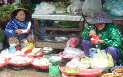 Le marché, même sous les moussons vietnamiennes